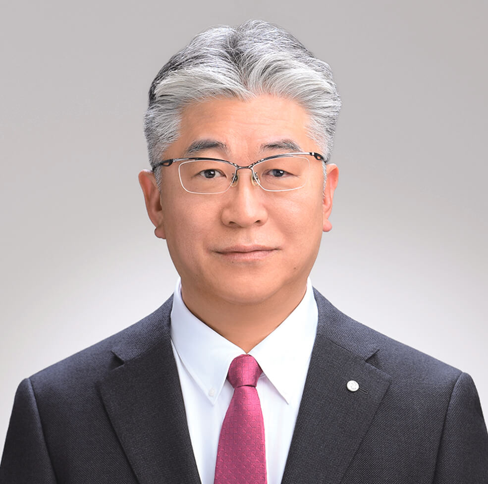 非業務執行取締役（にしだ しんご）の写真